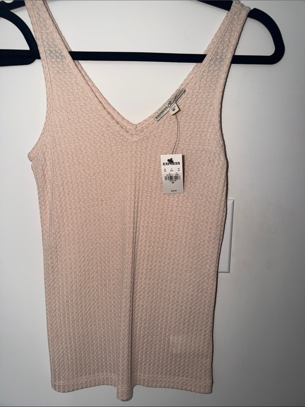 Express Blush Textured V-Neck Tank Top